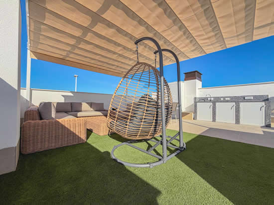 Pila de la horidada Installation 2026